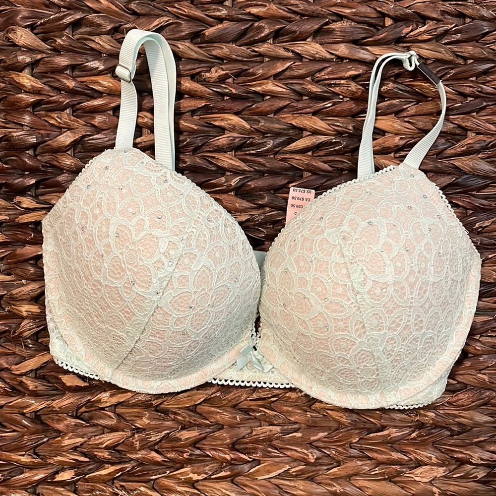 Victoria Secret bra